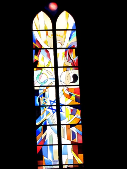 Fenster in kirchlichen Gebäuden